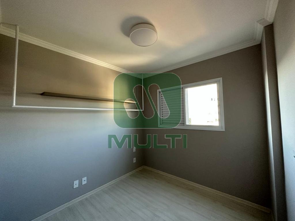 Apartamento à venda com 3 quartos, 80m² - Foto 12