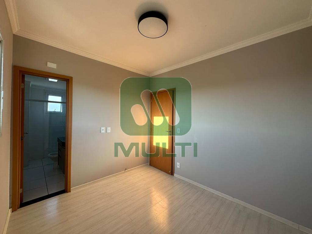 Apartamento à venda com 3 quartos, 80m² - Foto 14