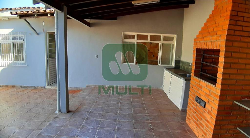 Casa à venda com 4 quartos, 300m² - Foto 17