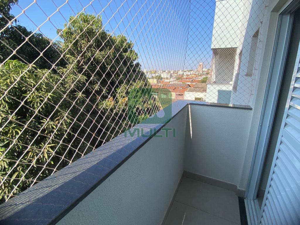 Apartamento à venda com 2 quartos, 62m² - Foto 10