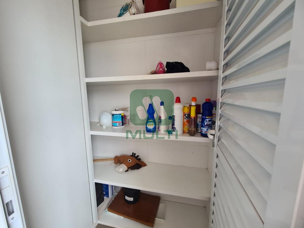 Apartamento à venda com 3 quartos, 105m² - Foto 8