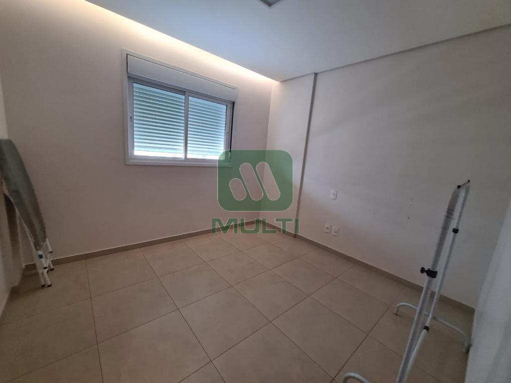 Apartamento à venda com 3 quartos, 105m² - Foto 13