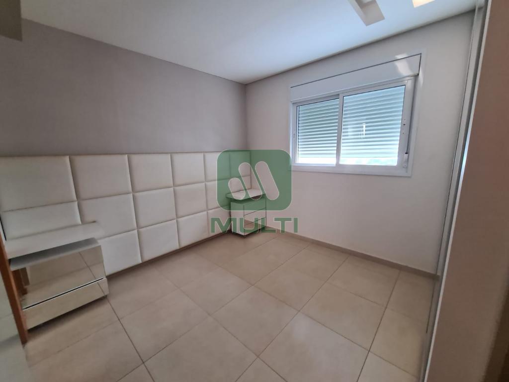 Apartamento à venda com 3 quartos, 105m² - Foto 14