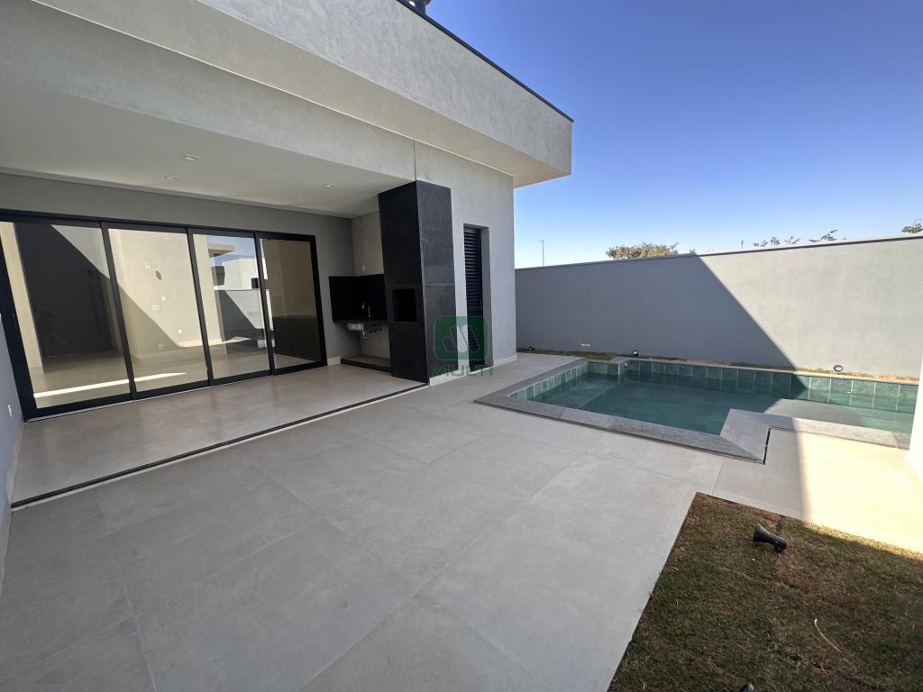 Casa de Condomínio à venda com 4 quartos, 228m² - Foto 15