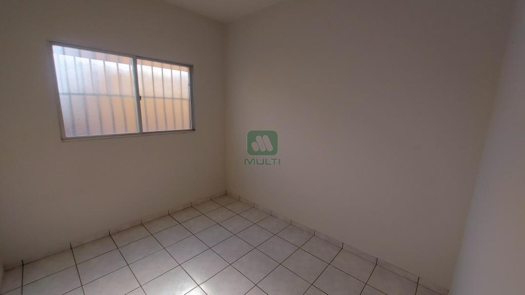 Apartamento à venda com 3 quartos, 68m² - Foto 8