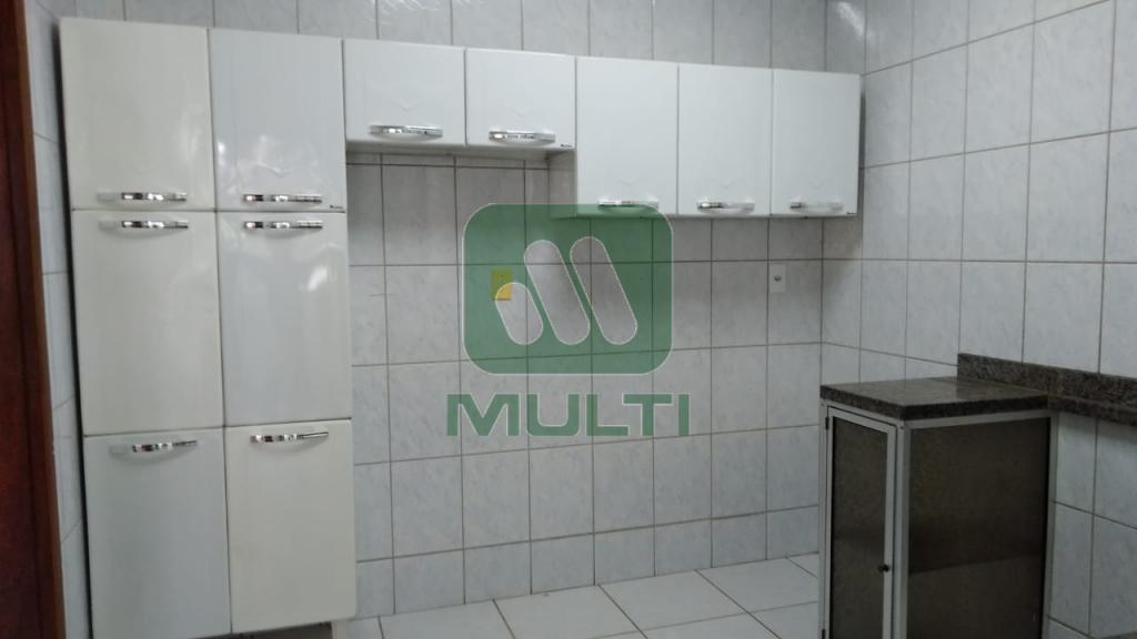 Apartamento à venda com 2 quartos, 68m² - Foto 14