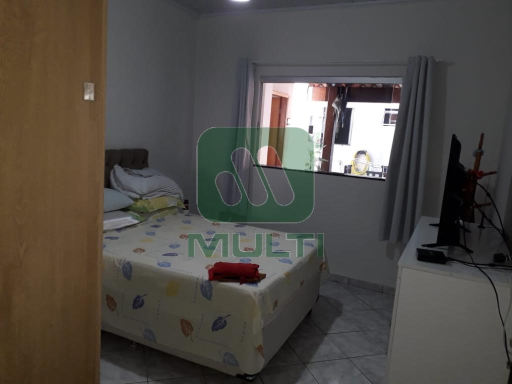 Casa à venda com 4 quartos, 210m² - Foto 5