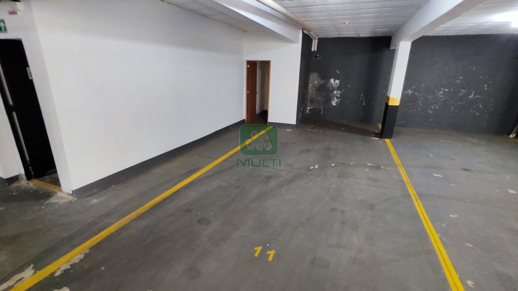 Apartamento à venda com 3 quartos, 401m² - Foto 26