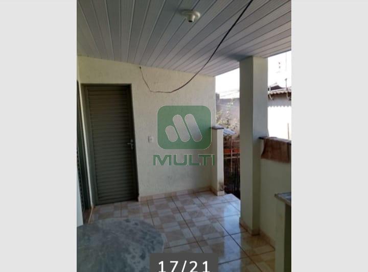 Casa à venda com 3 quartos, 190m² - Foto 6