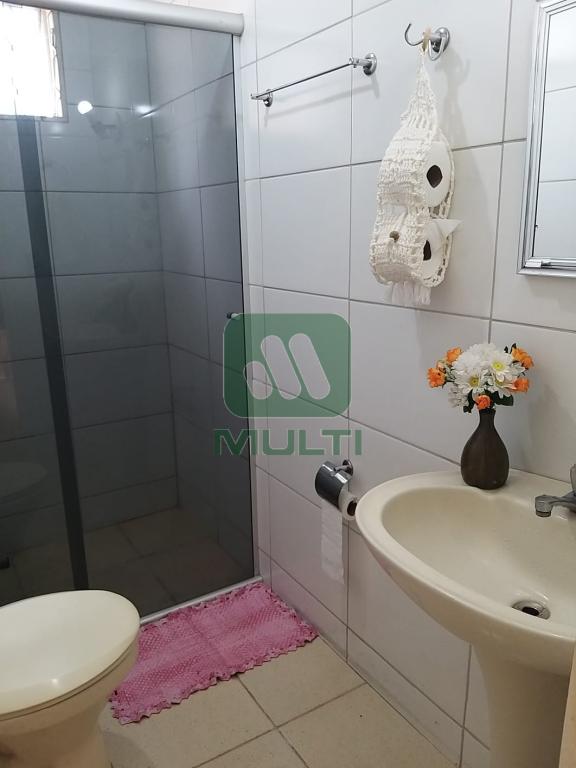 Casa à venda com 4 quartos, 260m² - Foto 28