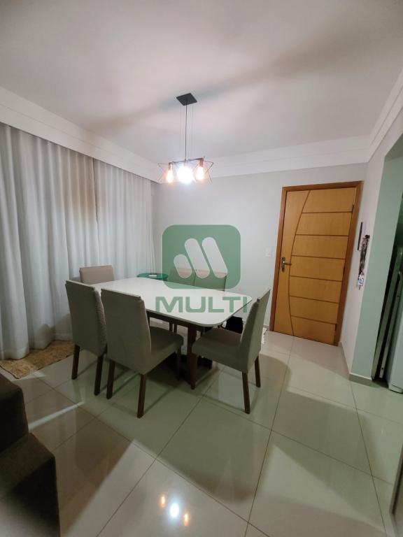 Apartamento à venda com 3 quartos, 79m² - Foto 4