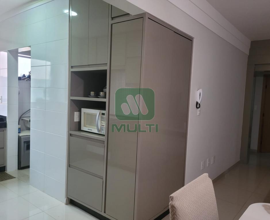 Apartamento à venda com 3 quartos, 79m² - Foto 7