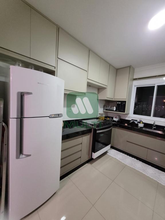 Apartamento à venda com 3 quartos, 79m² - Foto 12