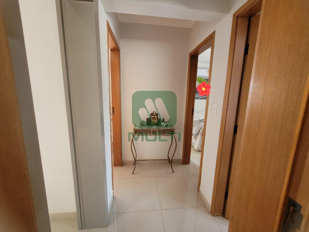 Apartamento à venda com 3 quartos, 79m² - Foto 21