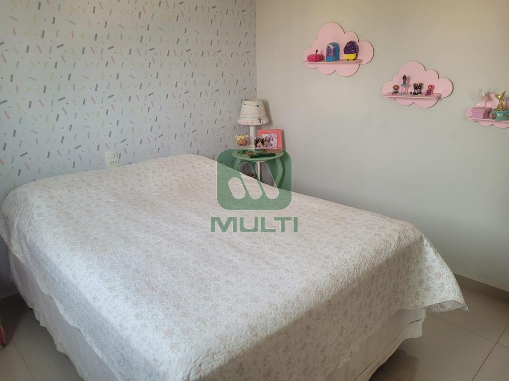 Apartamento à venda com 3 quartos, 79m² - Foto 24