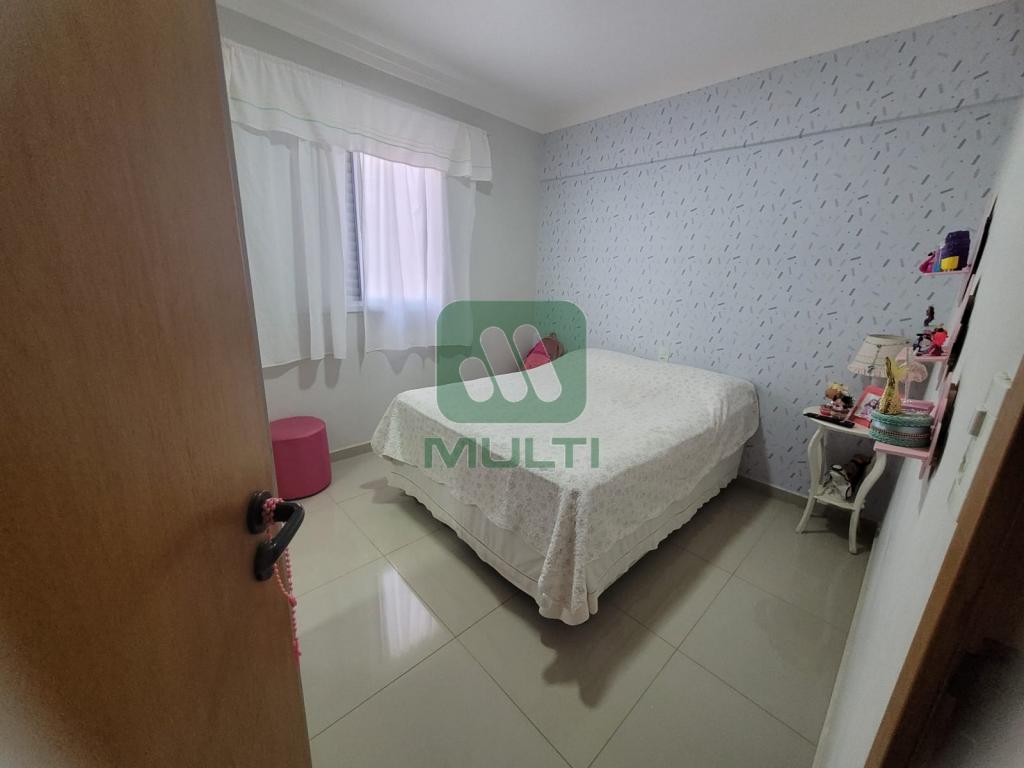 Apartamento à venda com 3 quartos, 79m² - Foto 25