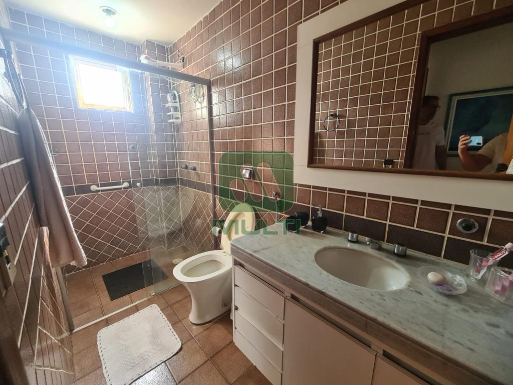 Apartamento à venda com 3 quartos, 127m² - Foto 8