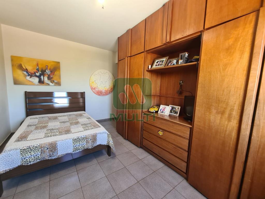 Apartamento à venda com 3 quartos, 127m² - Foto 10