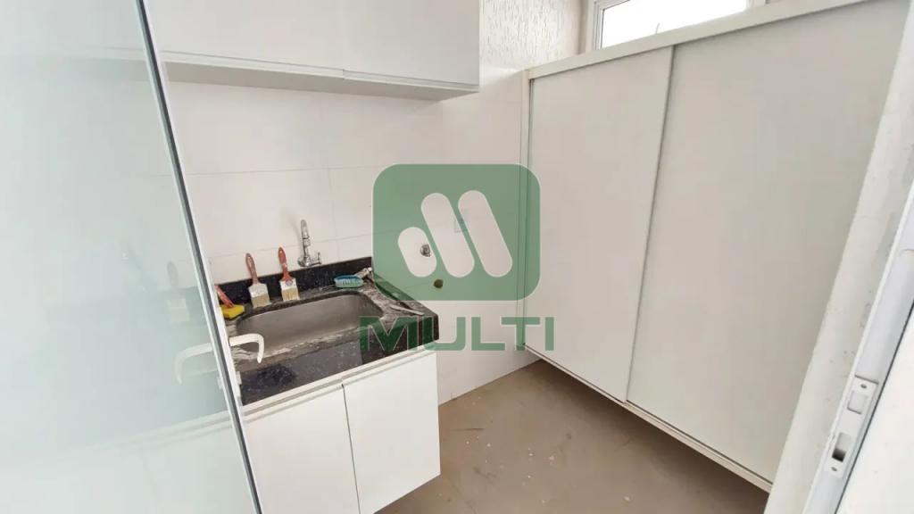 Casa à venda com 3 quartos, 150m² - Foto 6