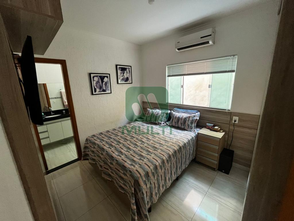 Casa à venda com 3 quartos, 150m² - Foto 6