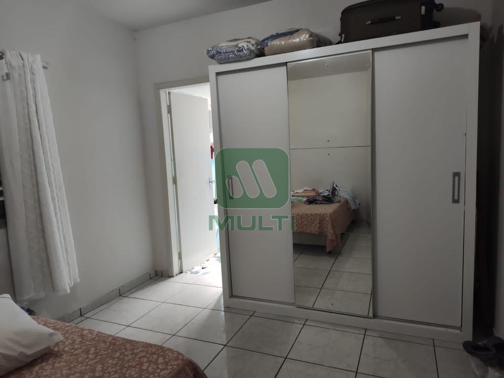 Casa à venda com 3 quartos, 140m² - Foto 11