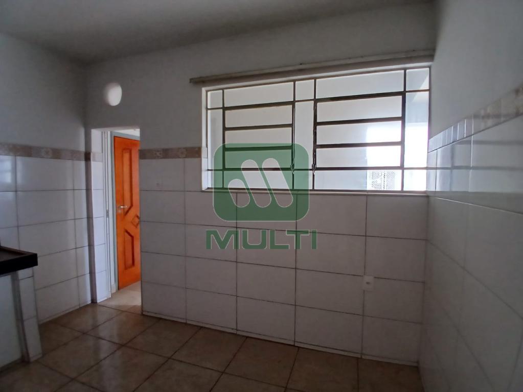 Apartamento à venda com 3 quartos, 134m² - Foto 11