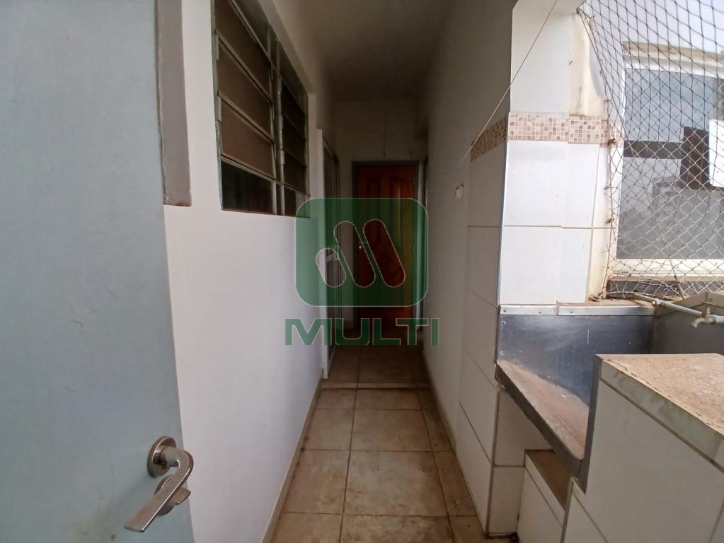 Apartamento à venda com 3 quartos, 134m² - Foto 12