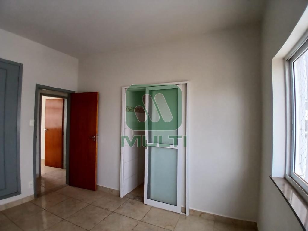 Apartamento à venda com 3 quartos, 134m² - Foto 20