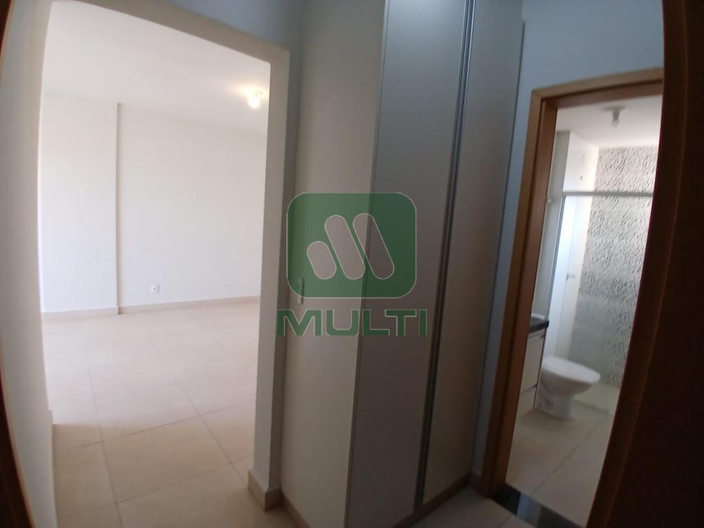 Apartamento à venda com 3 quartos, 78m² - Foto 12