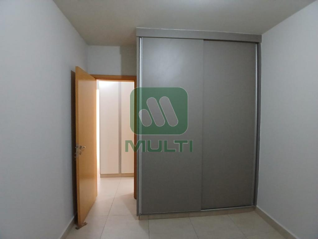 Apartamento à venda com 3 quartos, 78m² - Foto 20