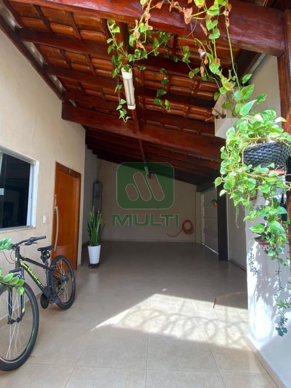 Casa à venda com 3 quartos, 158m² - Foto 11