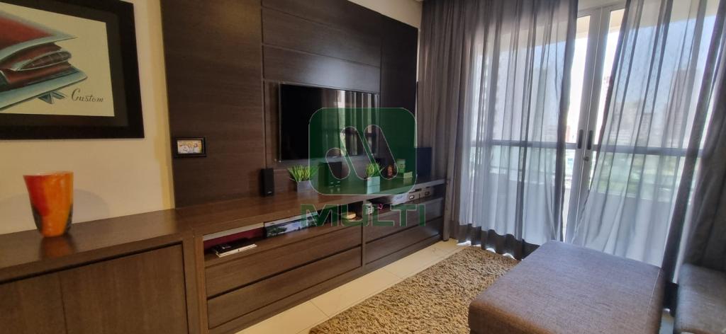 Apartamento à venda com 3 quartos, 80m² - Foto 3