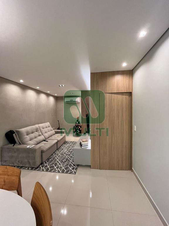 Apartamento à venda com 3 quartos, 97m² - Foto 3