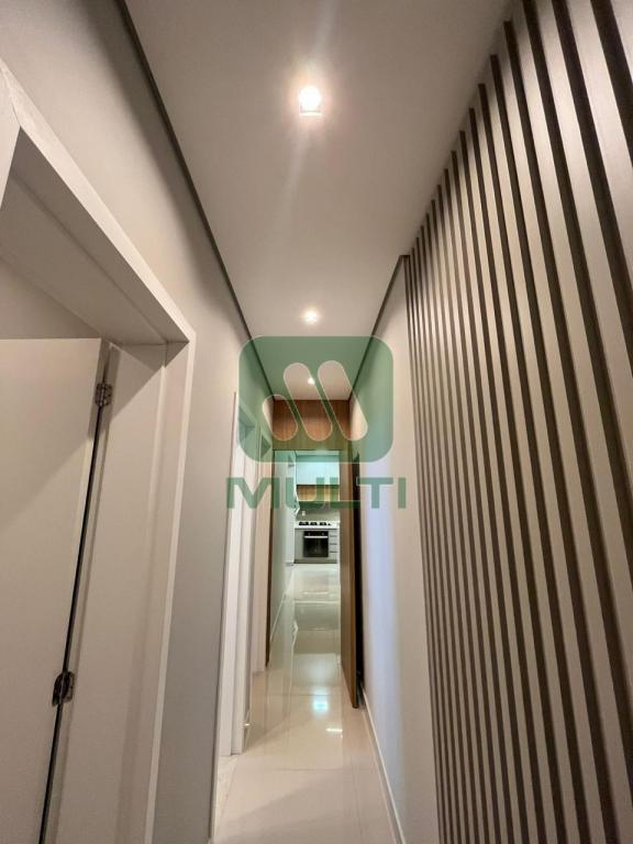 Apartamento à venda com 3 quartos, 97m² - Foto 12