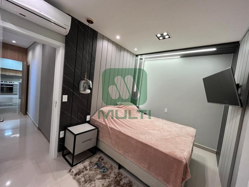 Apartamento à venda com 3 quartos, 97m² - Foto 20