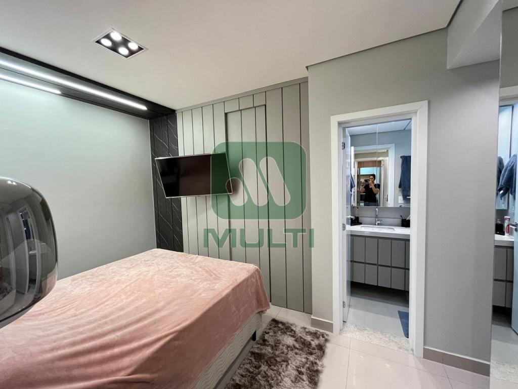 Apartamento à venda com 3 quartos, 97m² - Foto 21