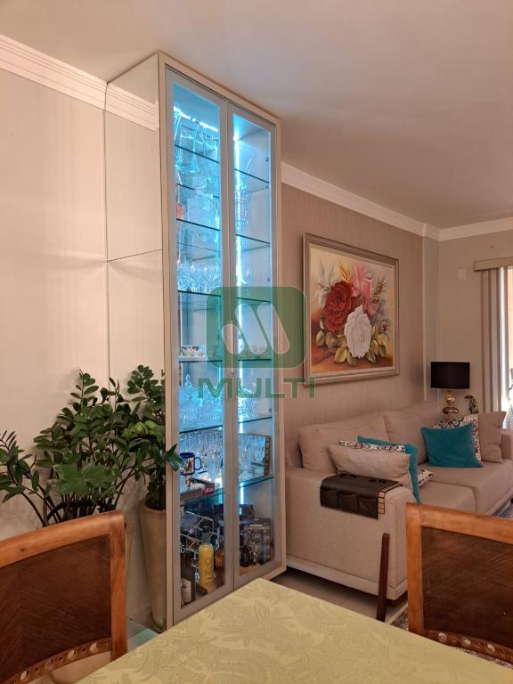 Apartamento à venda com 3 quartos, 91m² - Foto 3