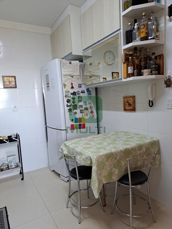 Apartamento à venda com 3 quartos, 91m² - Foto 6