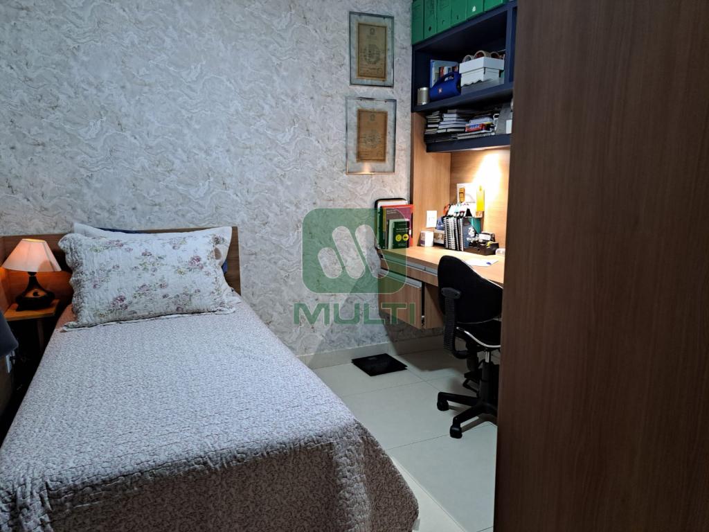 Apartamento à venda com 3 quartos, 91m² - Foto 9