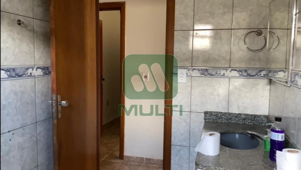 Casa à venda com 4 quartos, 248m² - Foto 6