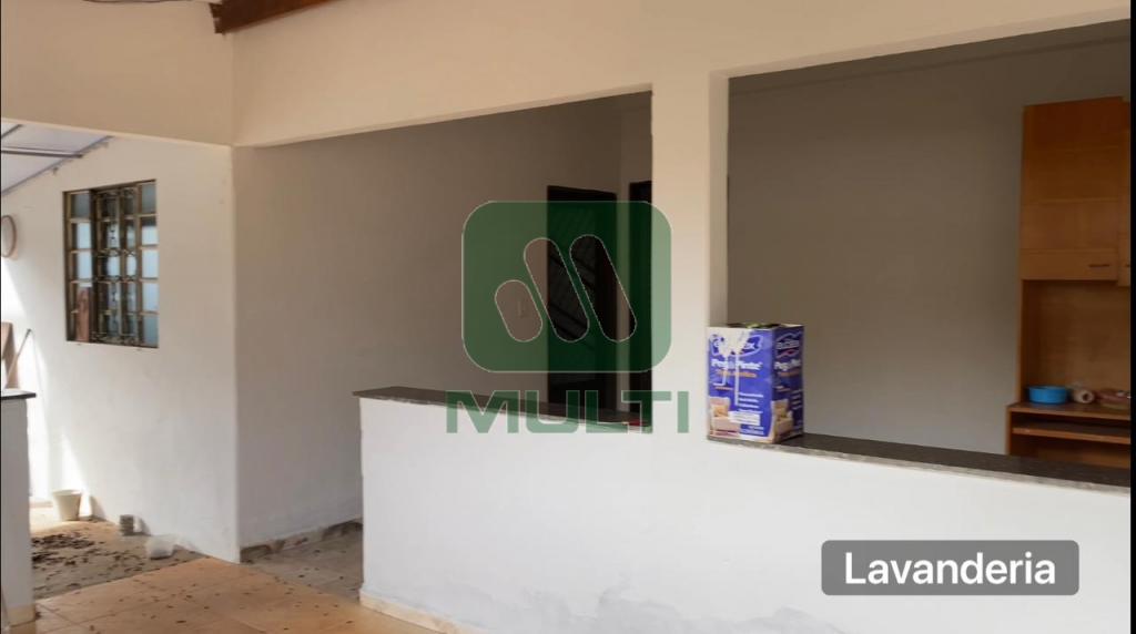 Casa à venda com 4 quartos, 248m² - Foto 14