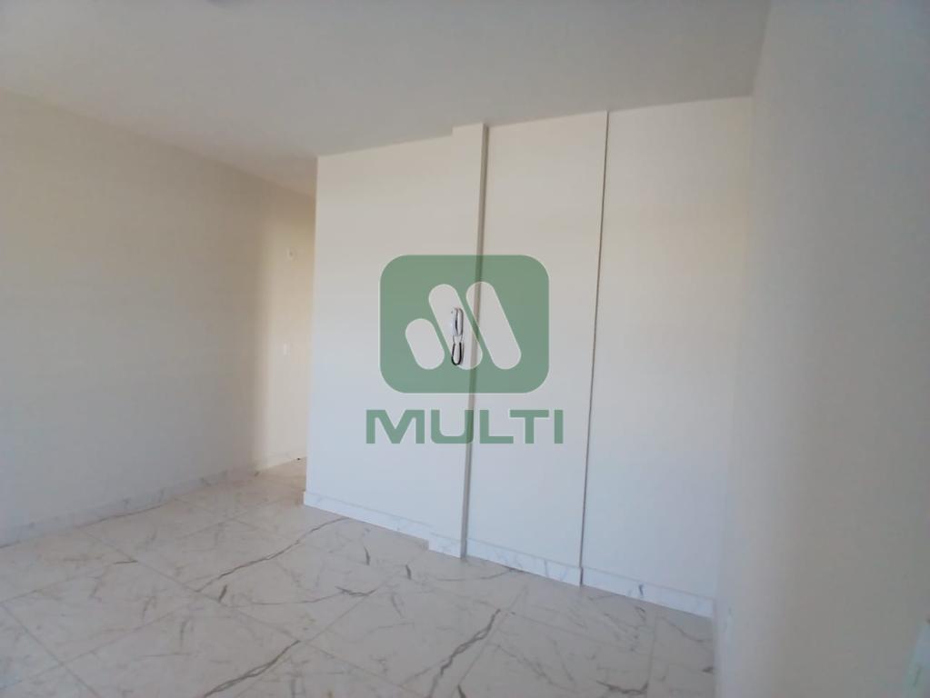 Apartamento à venda com 3 quartos, 78m² - Foto 6