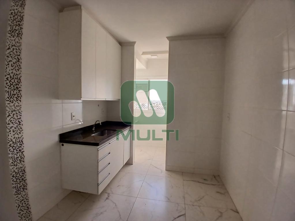 Apartamento à venda com 3 quartos, 78m² - Foto 7