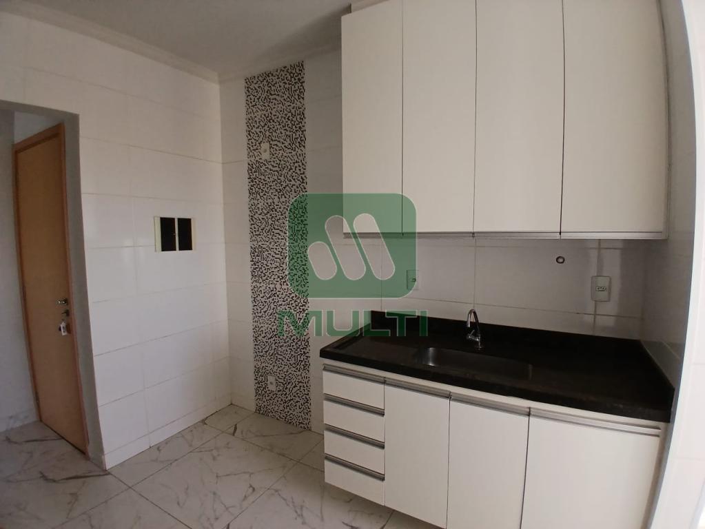 Apartamento à venda com 3 quartos, 78m² - Foto 9