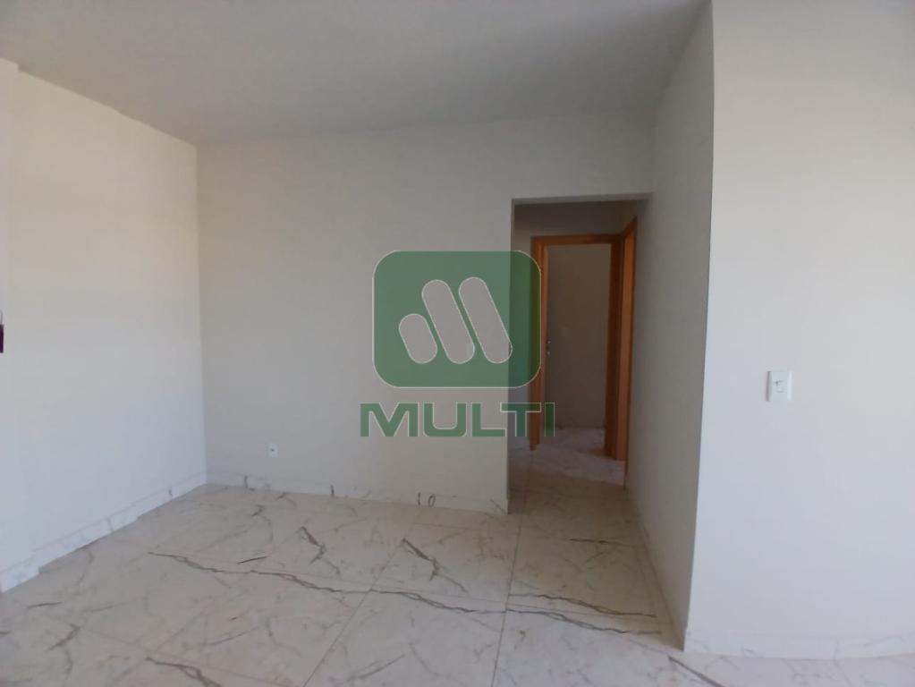 Apartamento à venda com 3 quartos, 78m² - Foto 18