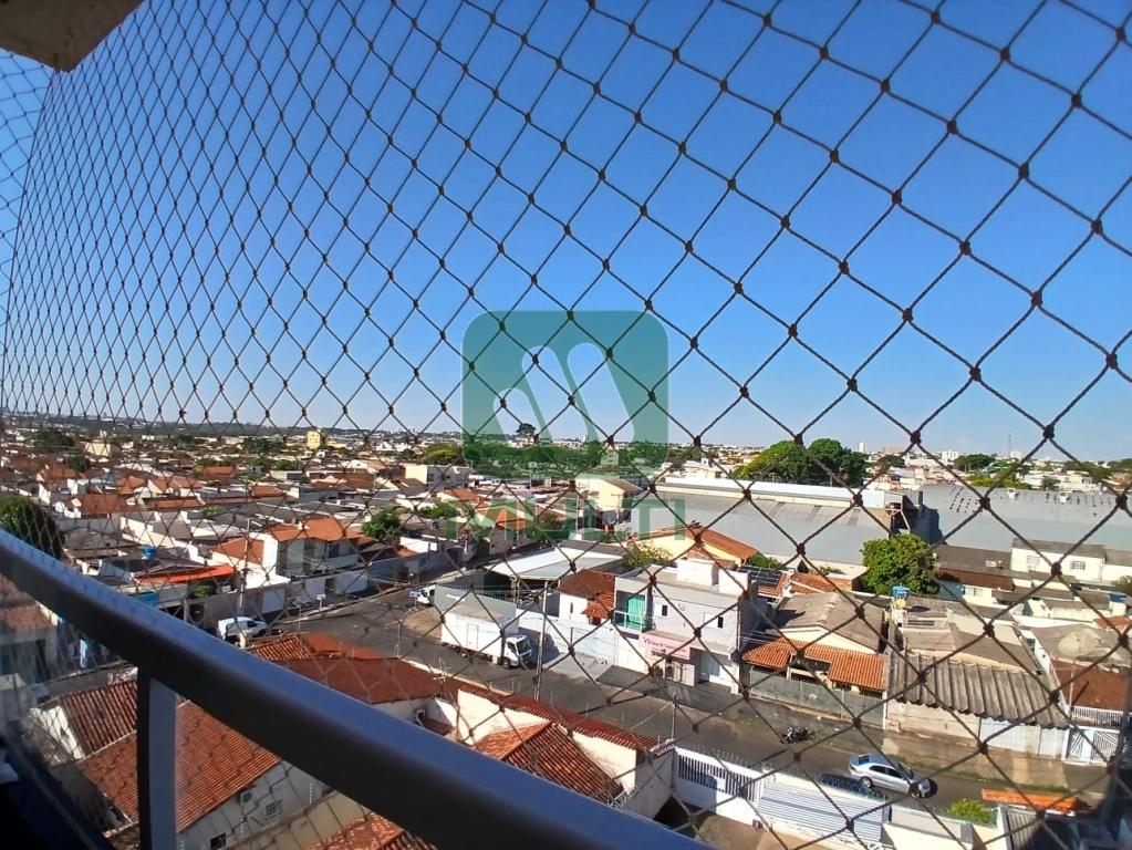 Apartamento à venda com 3 quartos, 78m² - Foto 27