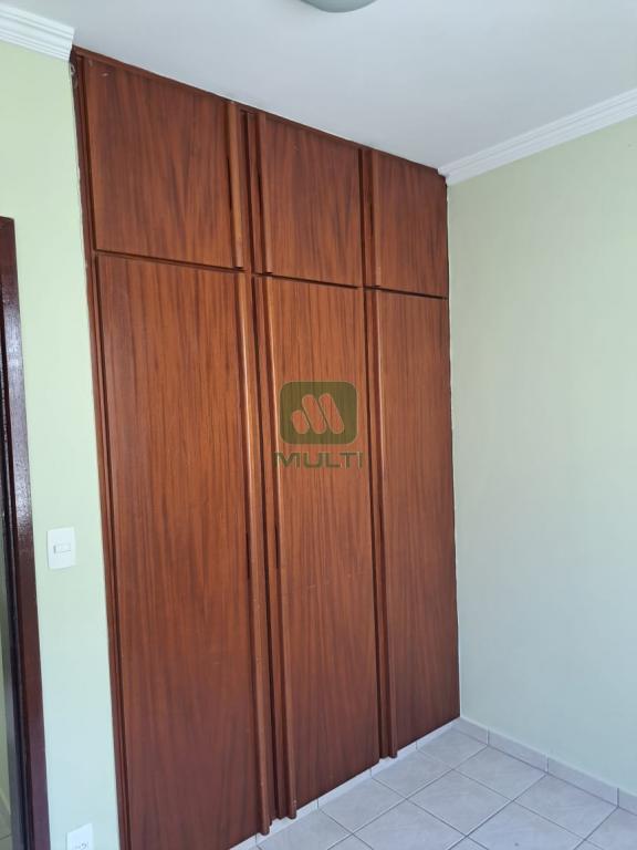 Apartamento à venda com 3 quartos, 83m² - Foto 9