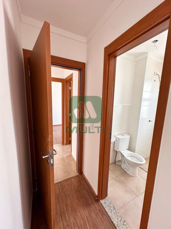 Apartamento à venda com 2 quartos, 55m² - Foto 13