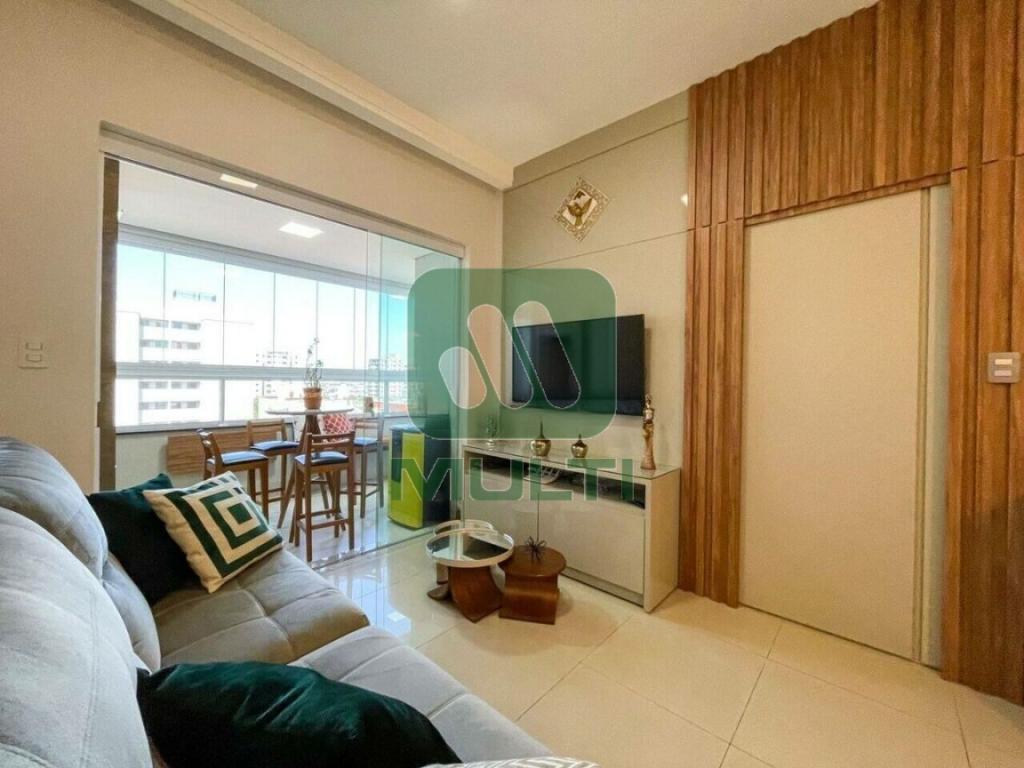 Apartamento à venda com 3 quartos, 125m² - Foto 3