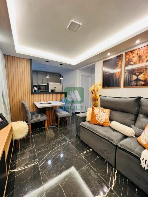 Apartamento à venda com 2 quartos, 44m² - Foto 10